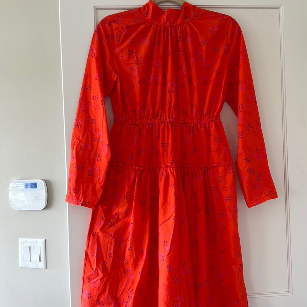The Kit brand new dress!!!